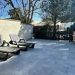 펜션 Maison Avec Terrasse, Proche Et Commerces - Fr-1-705-61 레 마트