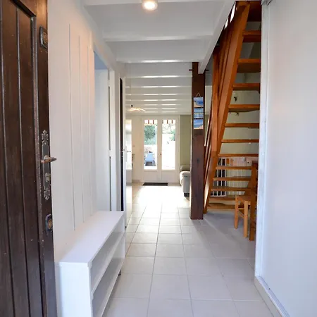 بيت للعطل Maison Avec Terrasse, Proche Et Commerces - Fr-1-705-61