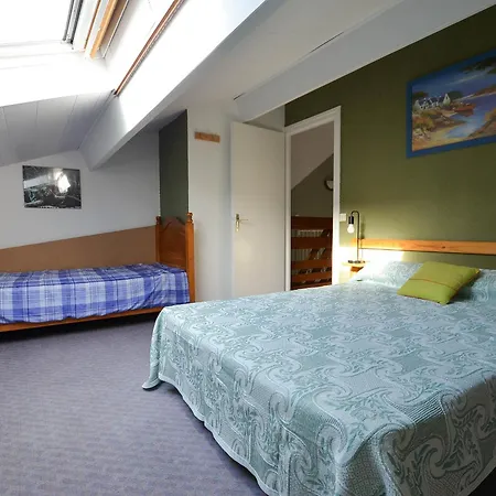 Maison Avec Terrasse, Proche Et Commerces - Fr-1-705-61 * 레 마트