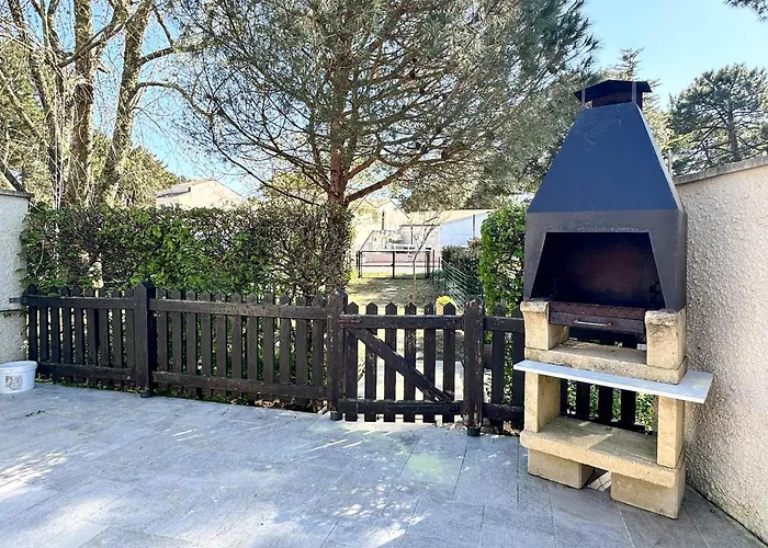 Maison Avec Terrasse, Proche Et Commerces - Fr-1-705-61 * Les Mathes